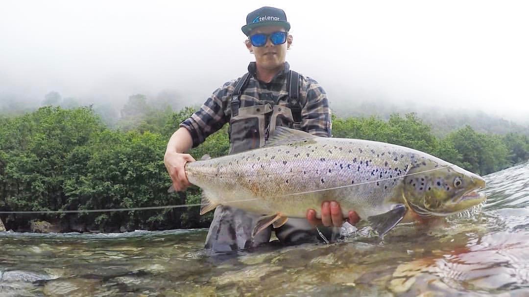 tommy Nærøy fishing